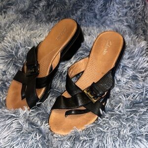 Clarks Black Leather Sandals NWOT